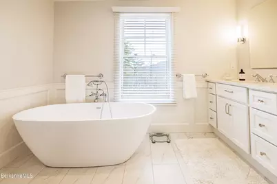 10 Berkshire Heights Rd, Great Barrington, MA 01230 - Photo 54