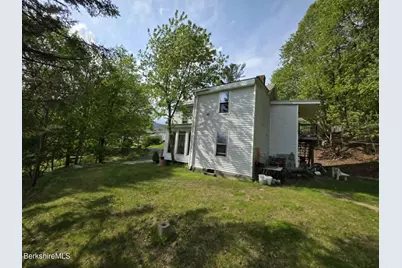 168 Prospect St, North Adams, MA 01247 - Photo 2