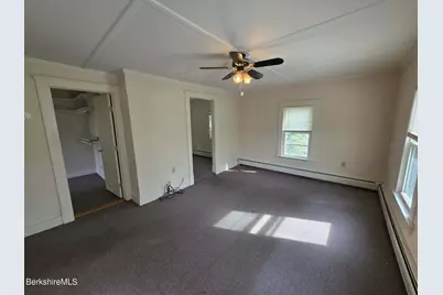 168 Prospect St, North Adams, MA 01247 - Photo 16