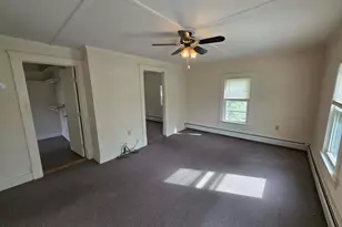 168 Prospect St, North Adams, MA 01247 - Photo 16