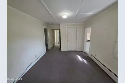 168 Prospect St, North Adams, MA 01247 - Photo 12