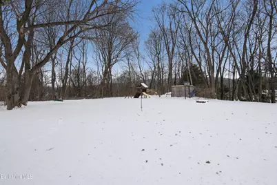 53 Edison Ave, Pittsfield, MA 01201 - Photo 36