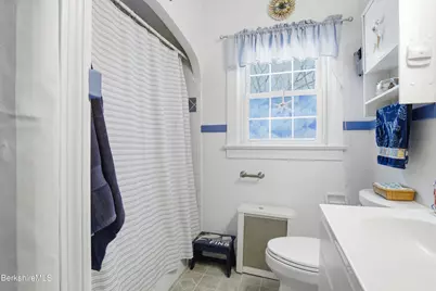 53 Edison Ave, Pittsfield, MA 01201 - Photo 28