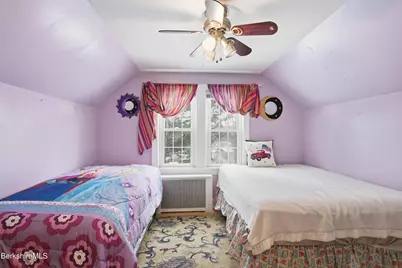53 Edison Ave, Pittsfield, MA 01201 - Photo 20