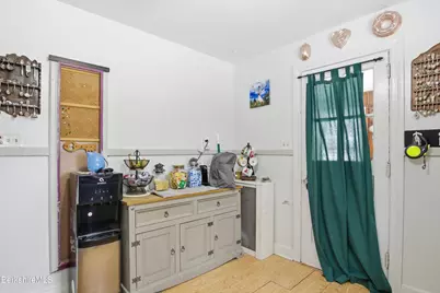 53 Edison Ave, Pittsfield, MA 01201 - Photo 18