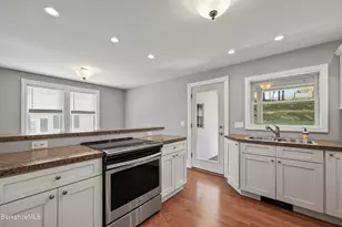 34 Upton St, Adams, MA 01220 - Photo 8