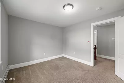 34 Upton St, Adams, MA 01220 - Photo 14