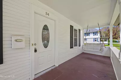 34 Upton St, Adams, MA 01220 - Photo 2
