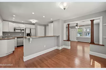 34 Upton St, Adams, MA 01220 - Photo 6