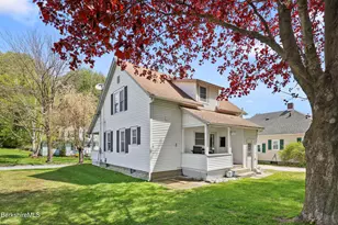 34 Upton St, Adams, MA 01220 - Photo 20