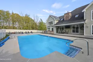 63 Blythewood Dr, Pittsfield, MA 01201 - Photo 24