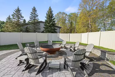 63 Blythewood Dr, Pittsfield, MA 01201 - Photo 28