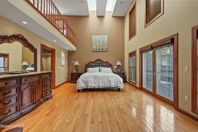 63 Blythewood Dr, Pittsfield, MA 01201 - Photo 36