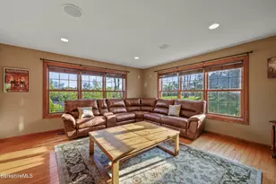 63 Blythewood Dr, Pittsfield, MA 01201 - Photo 10