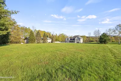 63 Blythewood Dr, Pittsfield, MA 01201 - Photo 62