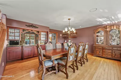 63 Blythewood Dr, Pittsfield, MA 01201 - Photo 12