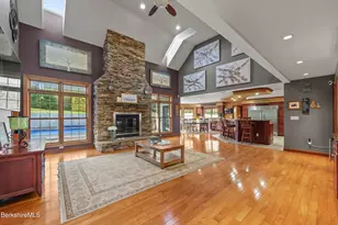 63 Blythewood Dr, Pittsfield, MA 01201 - Photo 16
