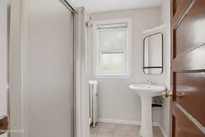 170-172 North St, Dalton, MA 01226 - Photo 8