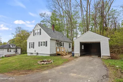 66 Wilson St, Pittsfield, MA 01201 - Photo 26