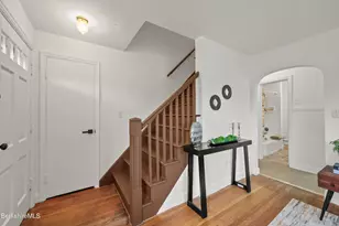 66 Wilson St, Pittsfield, MA 01201 - Photo 4