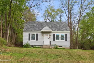 66 Wilson St, Pittsfield, MA 01201 - Photo 1