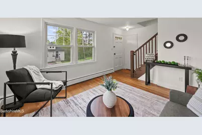 66 Wilson St, Pittsfield, MA 01201 - Photo 6