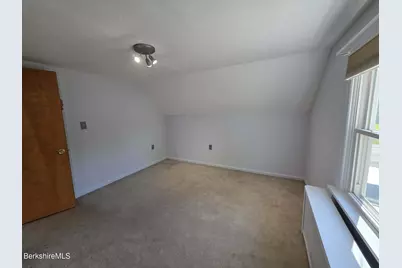 659 Pecks Rd, Pittsfield, MA 01201 - Photo 16