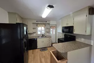 659 Pecks Rd, Pittsfield, MA 01201 - Photo 8