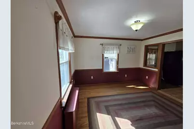 659 Pecks Rd, Pittsfield, MA 01201 - Photo 10