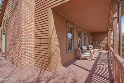 85 Via Franco St, Lee, MA 01238 - Photo 6