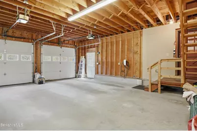 85 Via Franco St, Lee, MA 01238 - Photo 34