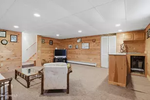 85 Via Franco St, Lee, MA 01238 - Photo 30