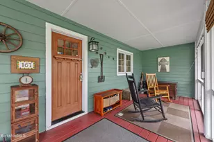 167 Bailey Rd, Lanesborough, MA 01237 - Photo 4