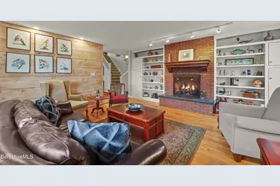 167 Bailey Rd, Lanesborough, MA 01237 - Photo 22