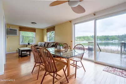 15 Sunrise St, Lanesborough, MA 01237 - Photo 6