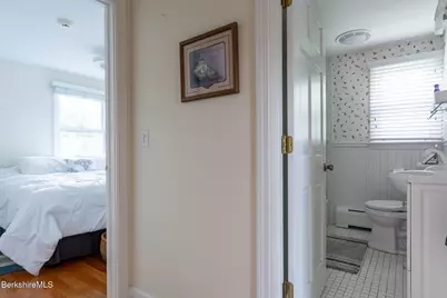 15 Sunrise St, Lanesborough, MA 01237 - Photo 16