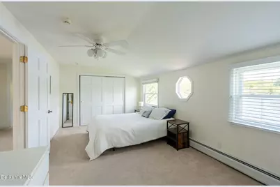 15 Sunrise St, Lanesborough, MA 01237 - Photo 20