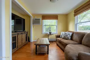 15 Sunrise St, Lanesborough, MA 01237 - Photo 8