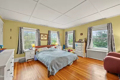 15 Kenilworth St, Pittsfield, MA 01201 - Photo 28