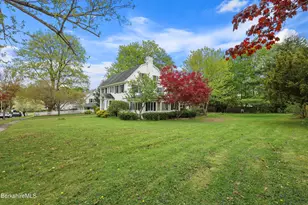 15 Kenilworth St, Pittsfield, MA 01201 - Photo 4