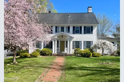 15 Kenilworth St, Pittsfield, MA 01201 - Photo 1
