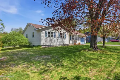 22 Quirico Dr, Pittsfield, MA 01201 - Photo 2
