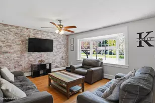 22 Quirico Dr, Pittsfield, MA 01201 - Photo 6