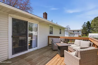 22 Quirico Dr, Pittsfield, MA 01201 - Photo 32