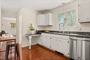 230 Middle Rd, Austerlitz, NY 12017 - Photo 10