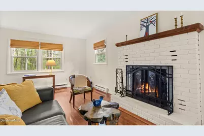 230 Middle Rd, Austerlitz, NY 12017 - Photo 4