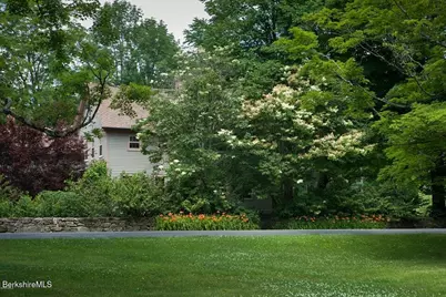 1001 Canaan Southfield Rd, New Marlboro, MA 01259 - Photo 2