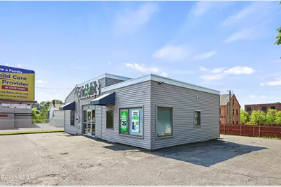 376 Tyler St, Pittsfield, MA 01201 - Photo 4