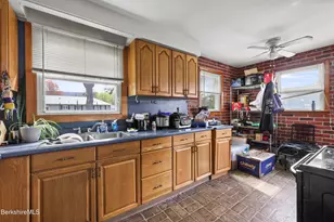 77 Imperial Ave, Pittsfield, MA 01201 - Photo 6
