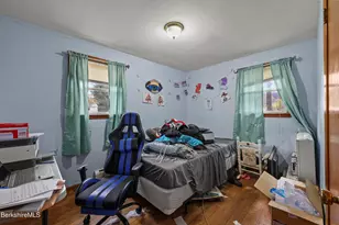 77 Imperial Ave, Pittsfield, MA 01201 - Photo 12
